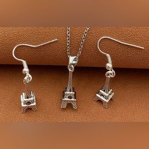 🆕 Vintage Eiffel Tower Paris Jewelry Set - Elegant Necklace and Earrings set
